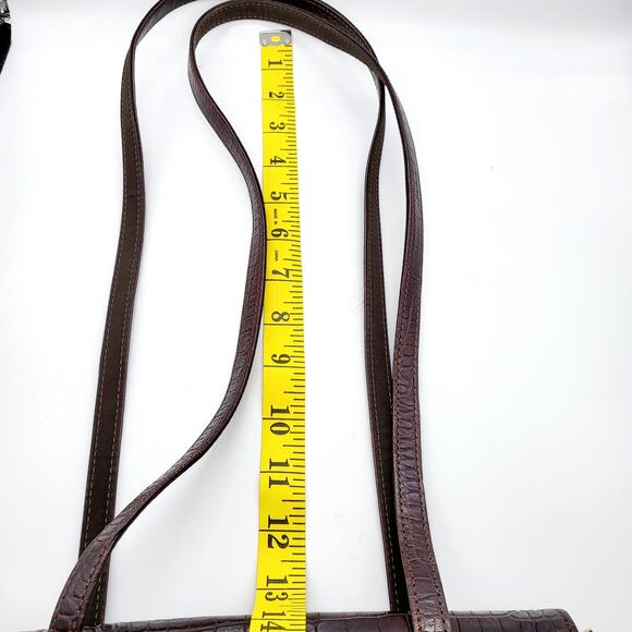 Vintage Bloomingdale's Dark Brown Leather Croc Embossed Envelope Accordion Bag - Picture 13 of 13